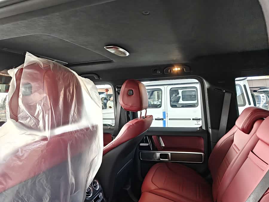 Mercedes-Benz car image #11
