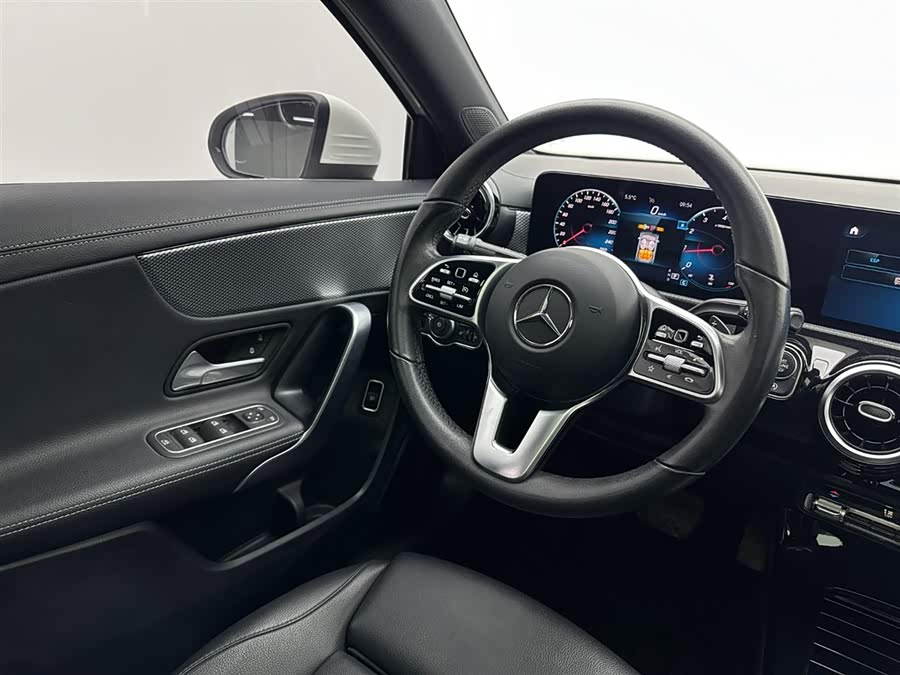 Mercedes-Benz A Class 2021 car image #11
