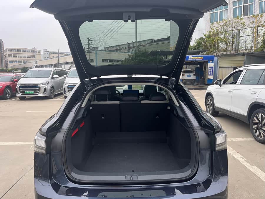 Volkswagen ID.7 Vizzion 2025 #11 Volkswagen ID.7 Vizzion 2025 car image #11