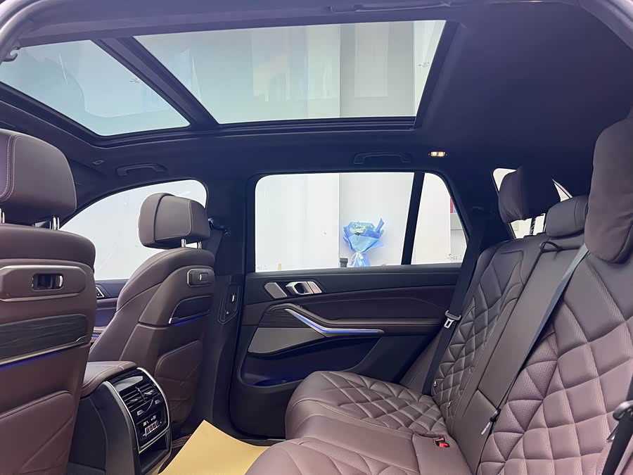 BMW X5 2023 car image #11