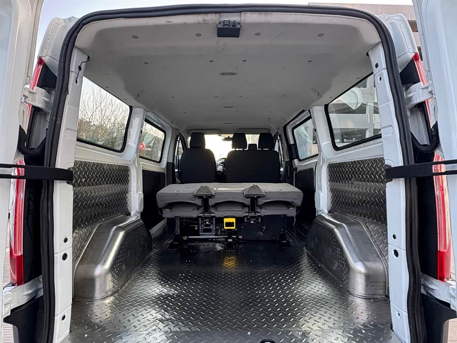 Ford Transit 2021 imagem de carro #11