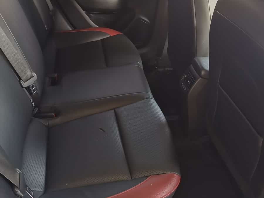 起亚 KX CROSS 2018 汽车图片 #11