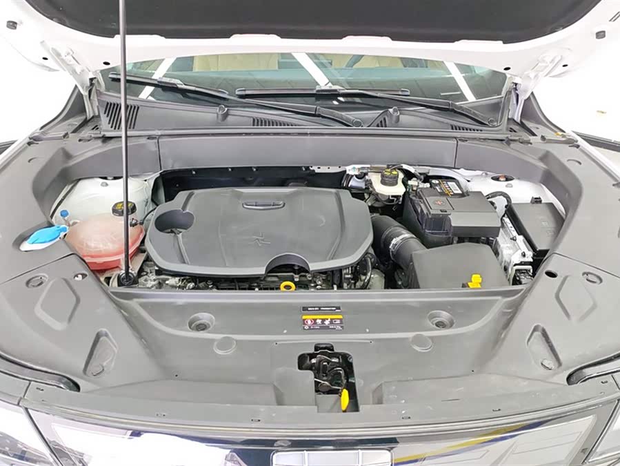 GEELY Boyue L 2023 car image #11