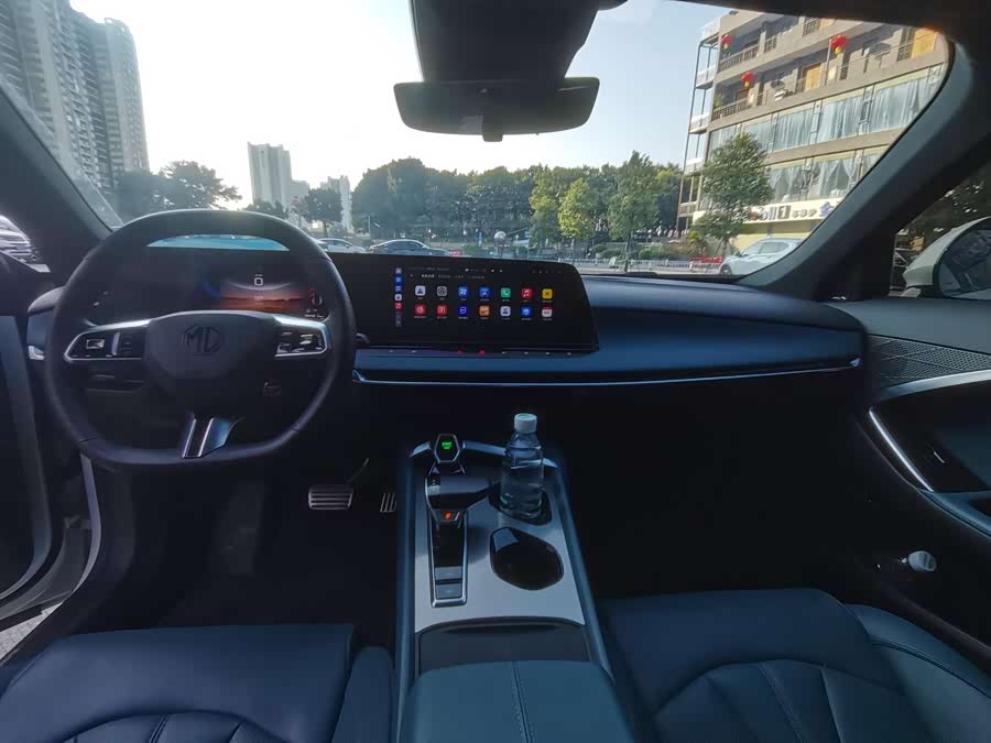 MG 7 2024 car image #11