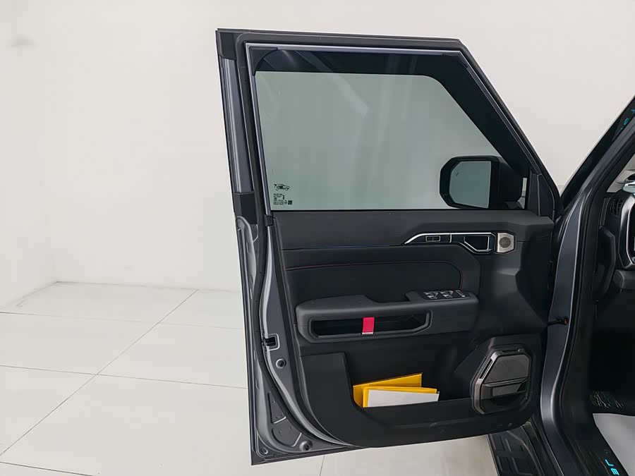 Jetour Traveller 2025 car image #11