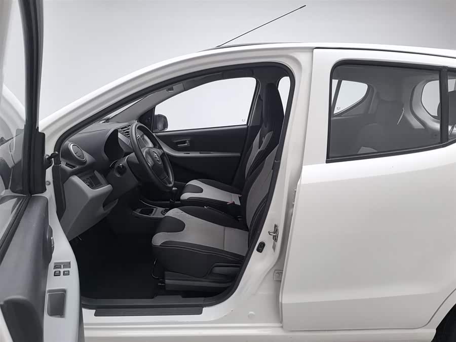 Suzuki Alto 2014 car image #11