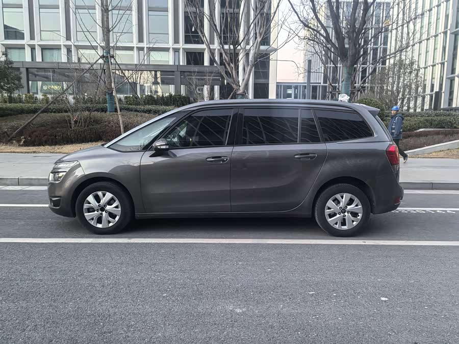 Citroen C4 PICASSO 2017 imagem de carro #11