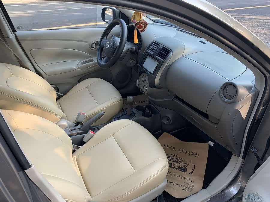 Nissan Sunny 2013 immagine di auto #11