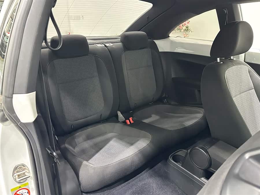 Volkswagen Beetle 2016 immagine di auto #11