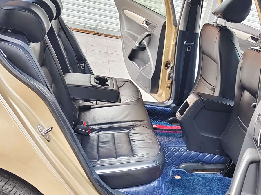 Volkswagen Lavida 2014 car image #11