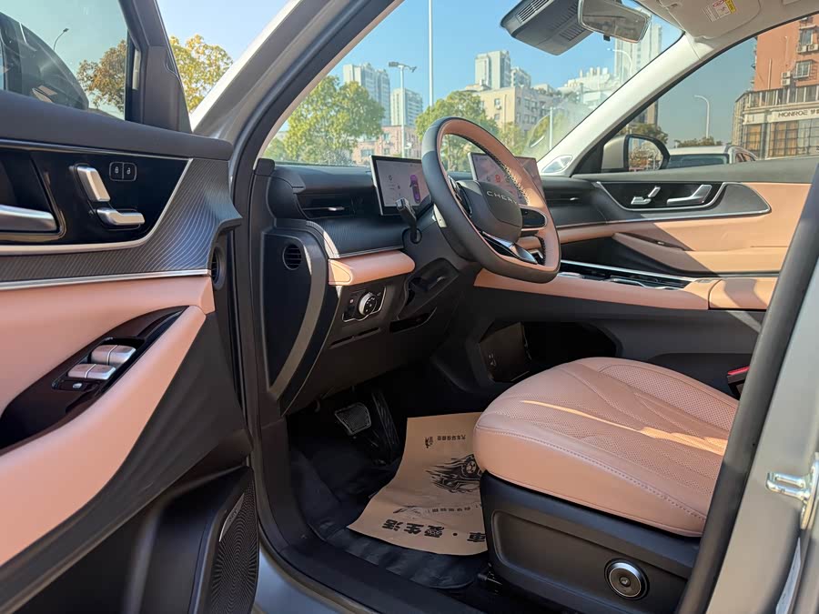 Chery Tiggo8L 2024 car image #11