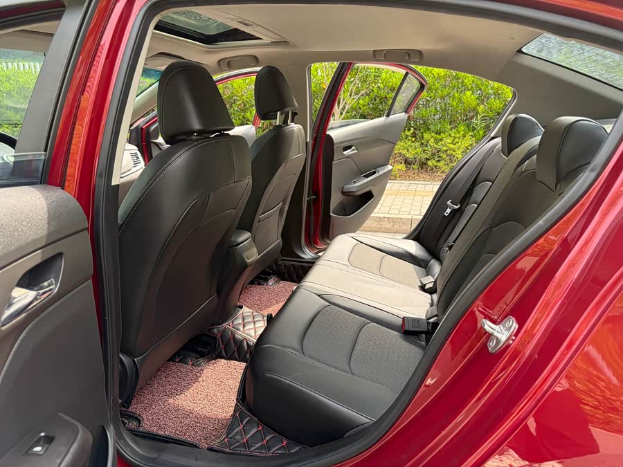 Chevrolet Cavalier 2018 car image #11