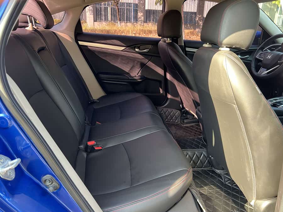 Honda Civic 2016 car image #11