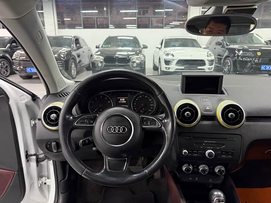 Audi A1 2015 immagine di auto #11