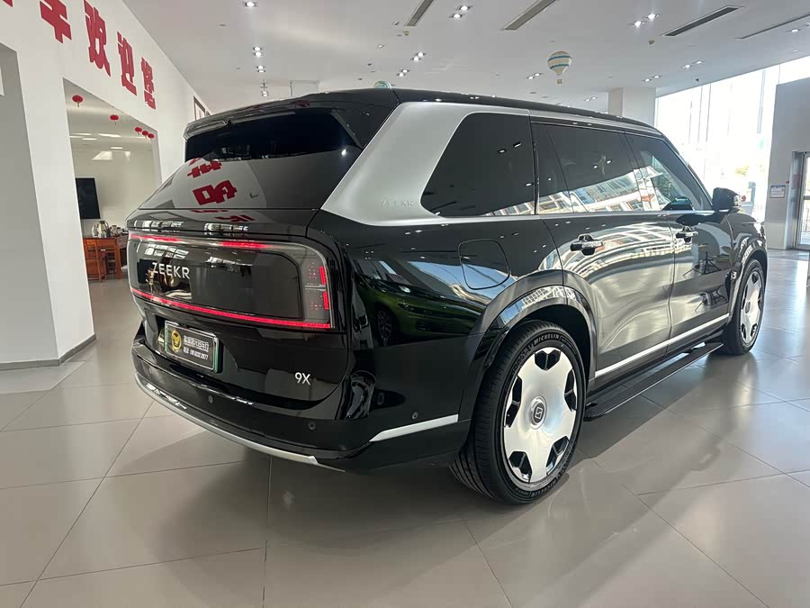 Zeekr 9X 2025 car image #11