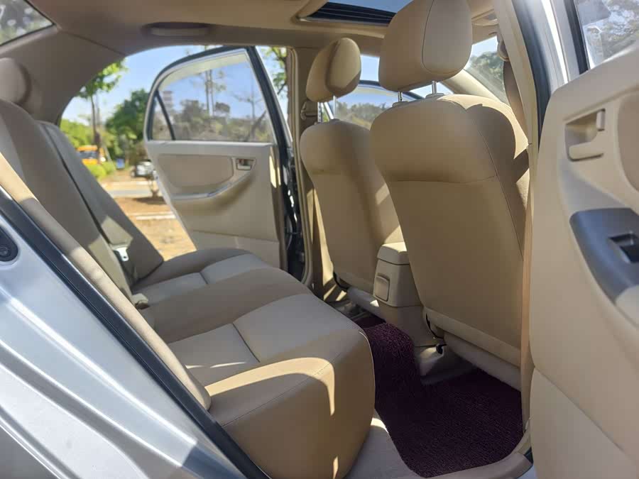 Toyota Corolla (Classic) 2014 immagine di auto #11