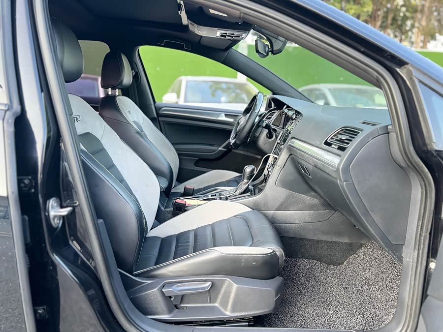 Volkswagen Golf 2018 #11 Volkswagen Golf 2018 car image #11
