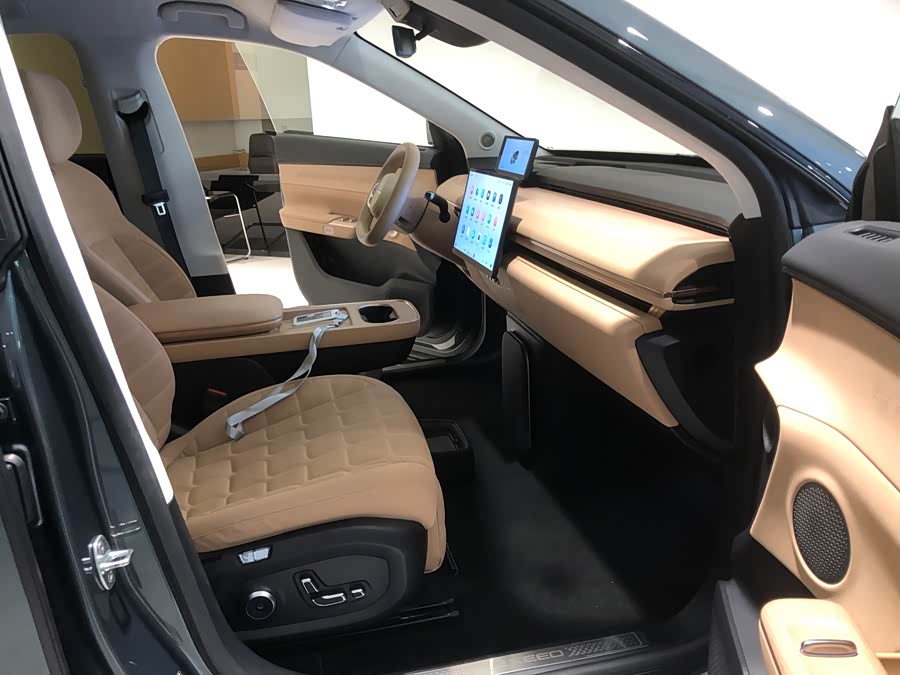 Exceed Stellar Era ET 2025 car image #11