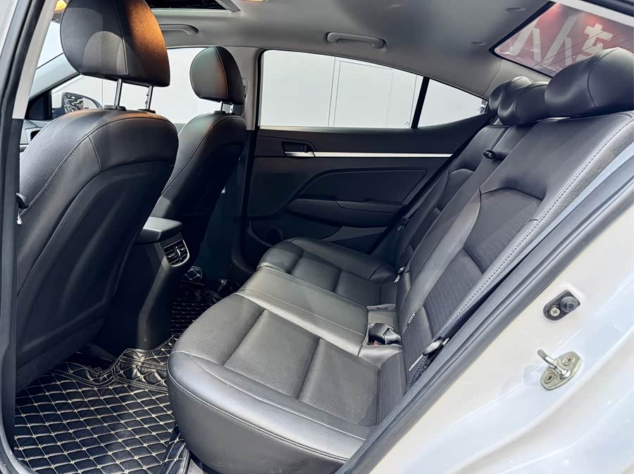 Hyundai Elantra AD 2020 car image #11