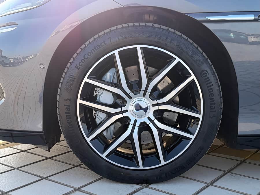 Denza Z9 2024 immagine di auto #11