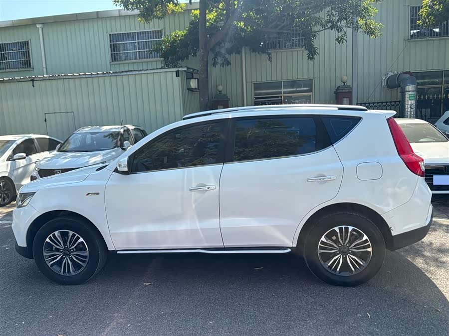 GEELY Vision X6 2017 car image #11