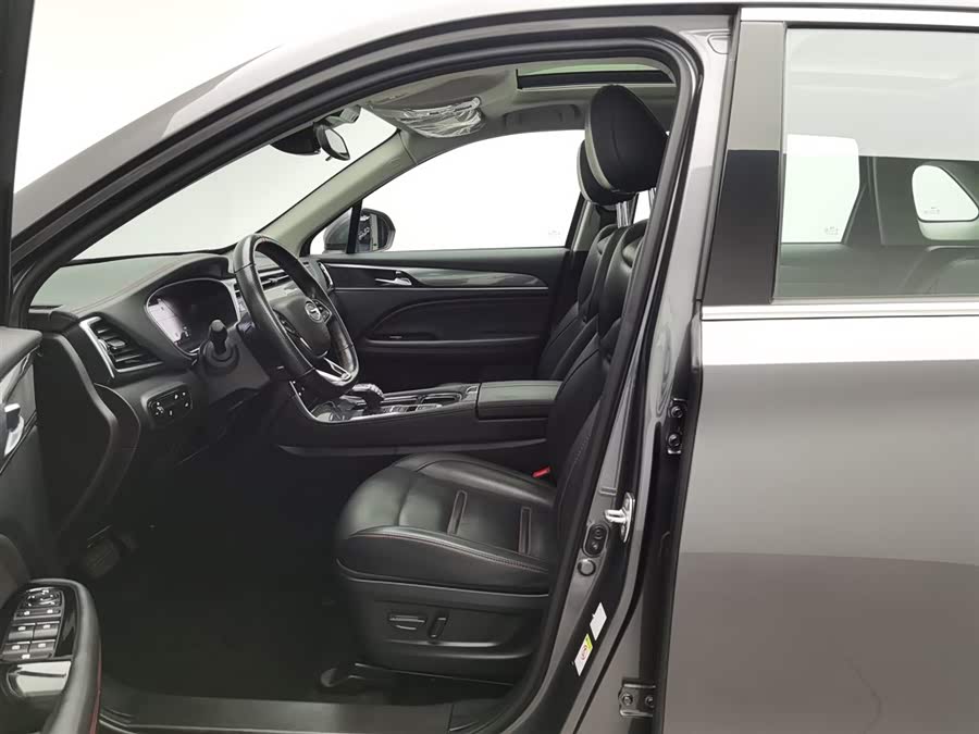 GAC Trumpchi GS4 PLUS 2022 #11 GAC Trumpchi GS4 PLUS 2022 car image #11