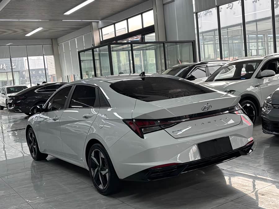 现代 伊兰特 2021 汽车图片 #11