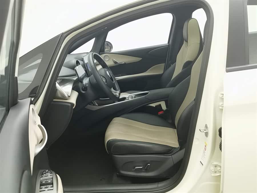 BYD Dolphin 2023 #11 BYD Dolphin 2023 car image #11