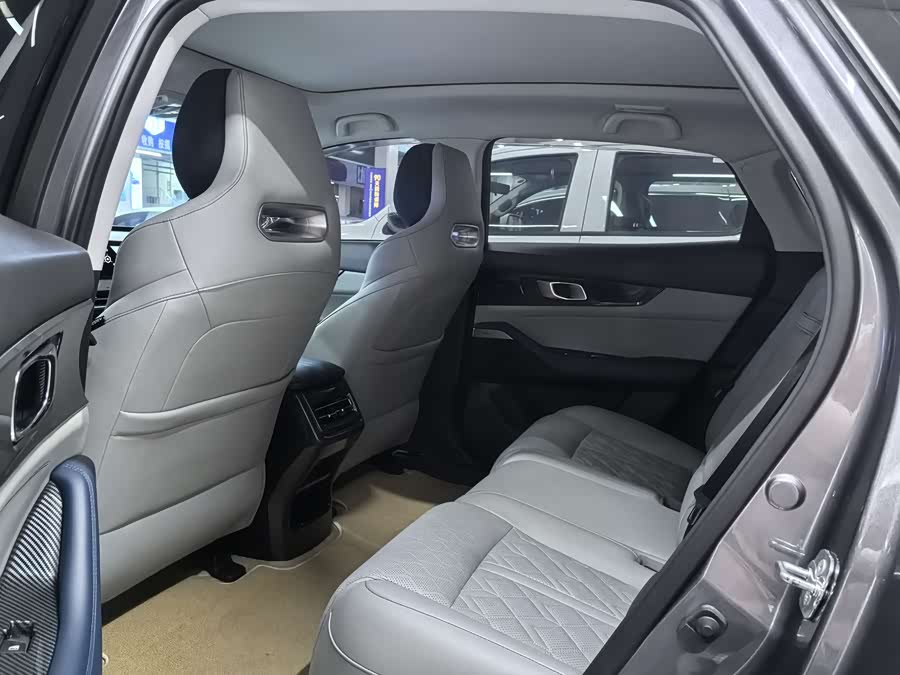 Changan UNI-K iDD 2022 #11 Changan UNI-K iDD 2022 car image #11