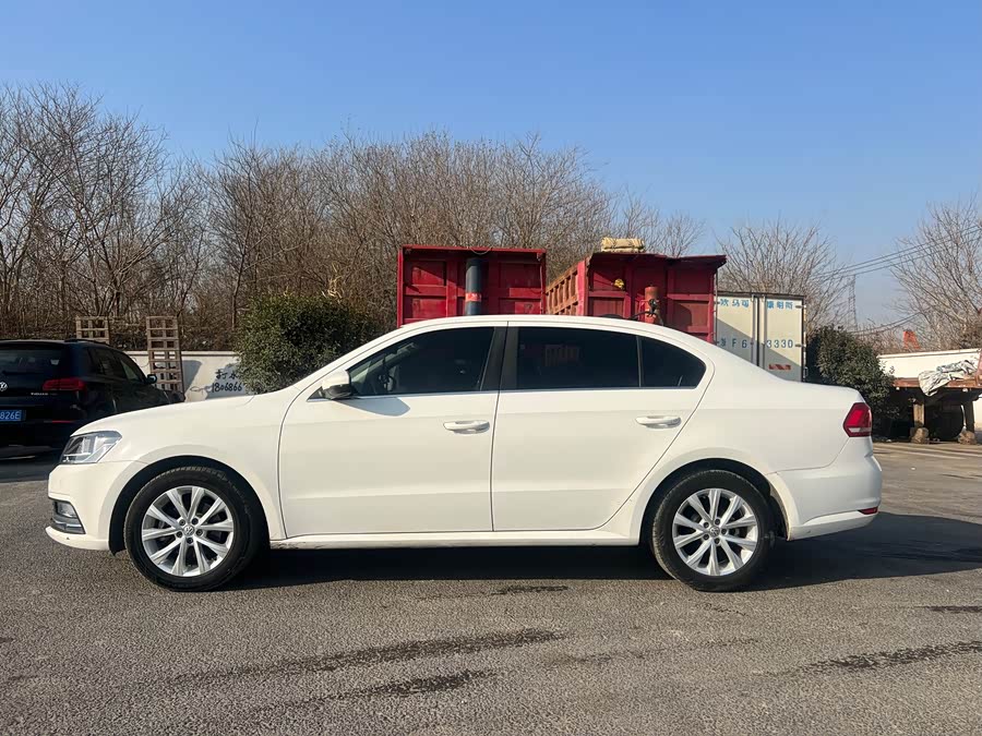 Volkswagen Lavida 2016 car image #11