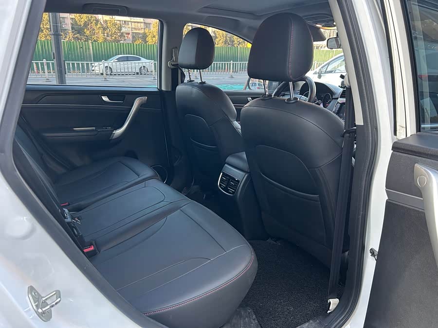 Haval M6 2020 #11 Haval M6 2020 immagine di auto #11
