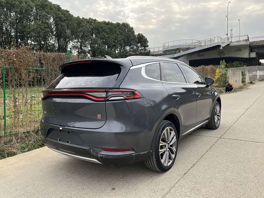 BYD Tang 2018 car image #11