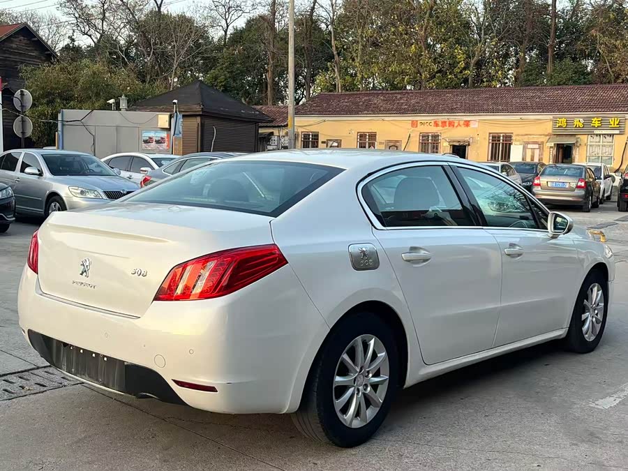 Peugeot 508 2014 car image #11