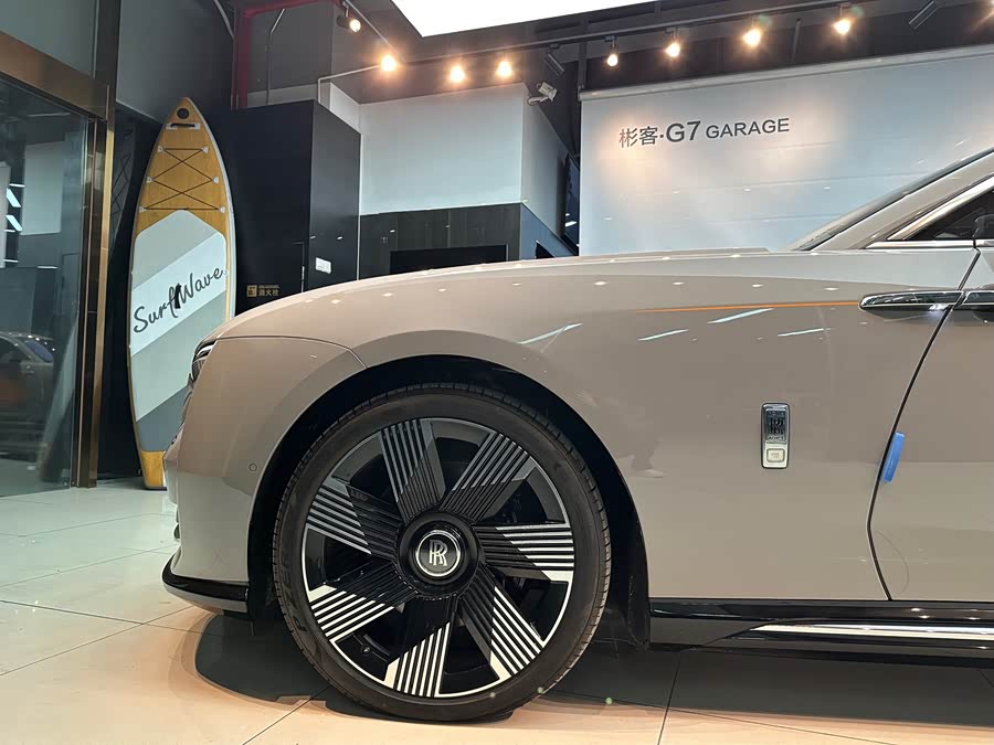 劳斯莱斯 闪灵 汽车图片 #11