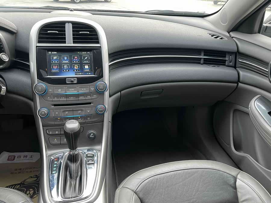 Chevrolet Malibu 2014 car image #11