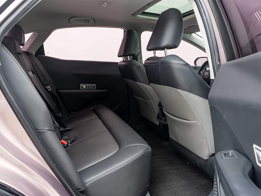 Toyota bZ3 2023 immagine di auto #11