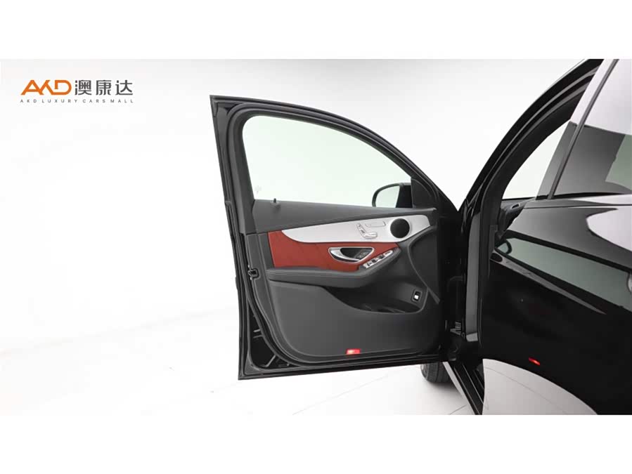 Mercedes-Benz GLC Coupe 2022 car image #11