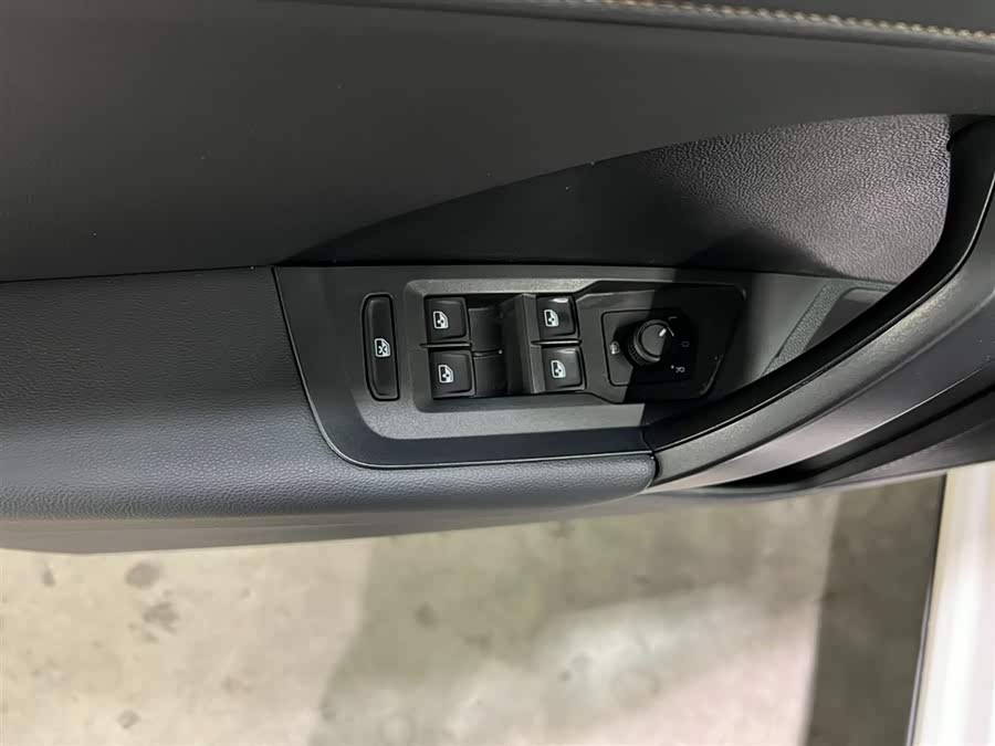 Volkswagen Tharu 2021 #11 Volkswagen Tharu 2021 car image #11