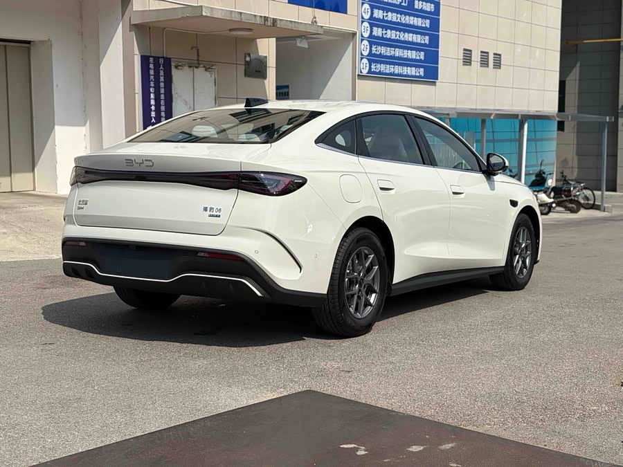 BYD Seal 06 New Energy 2025 car image #11