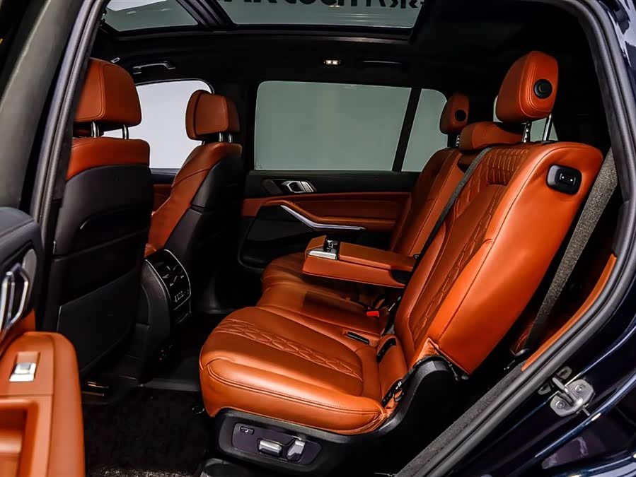 BMW X7 2022 immagine di auto #11