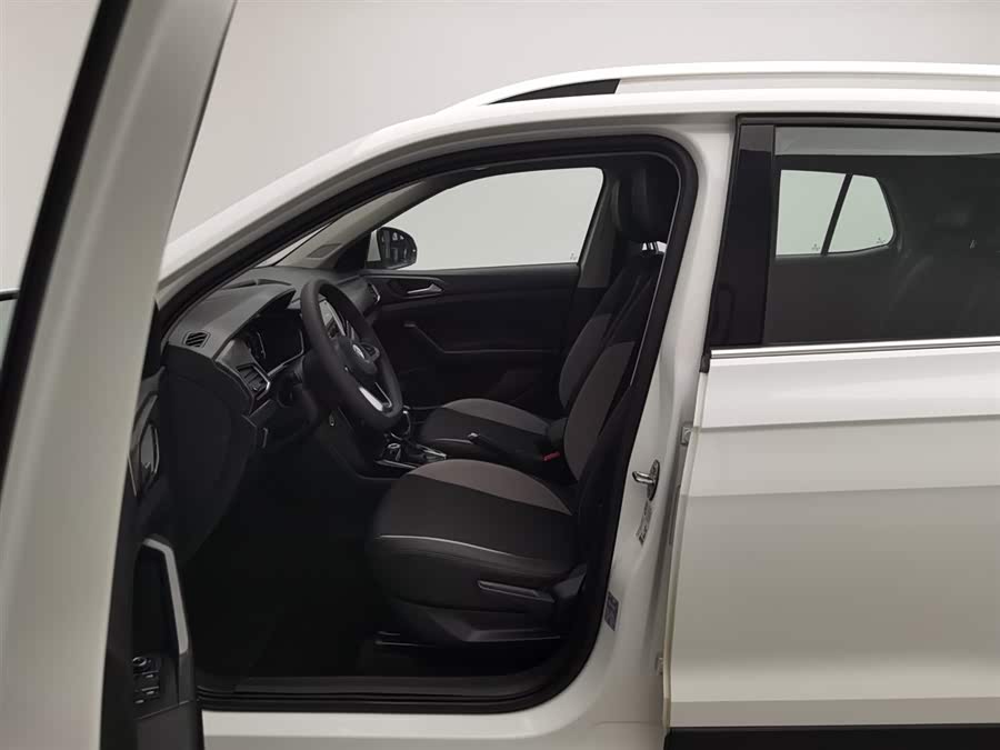 Volkswagen Tacqua 2020 car image #11