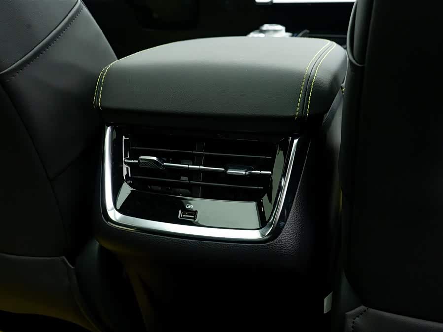 Ford Equator Sport New Energy 2024 car image #11