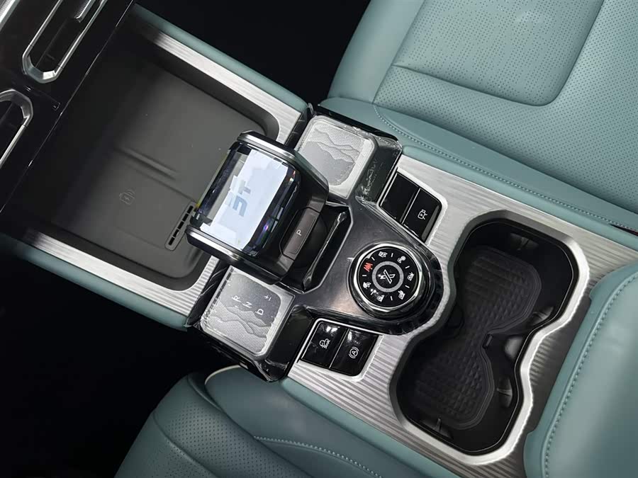 Jetour Freeman 2025 #11 Jetour Freeman 2025 صورة سيارة #11