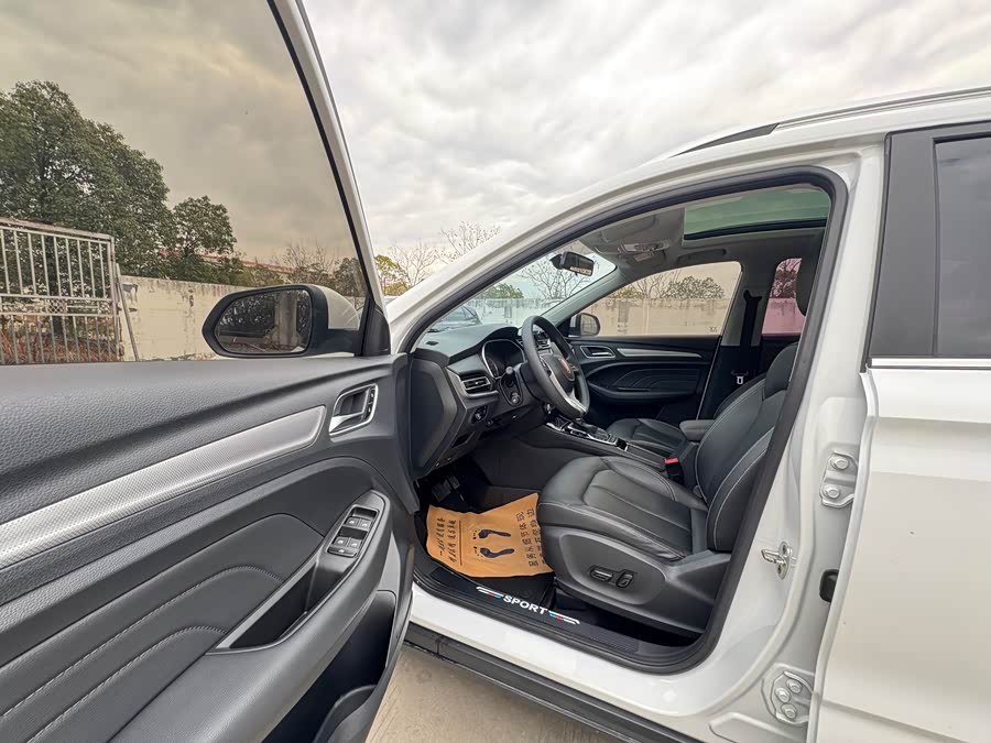 Roewe RX3 2021 изображение автомобиля #11