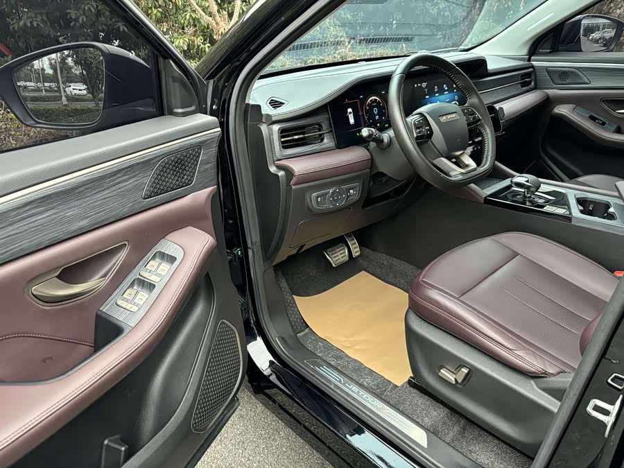 Jetour X90 PLUS 2024 immagine di auto #11