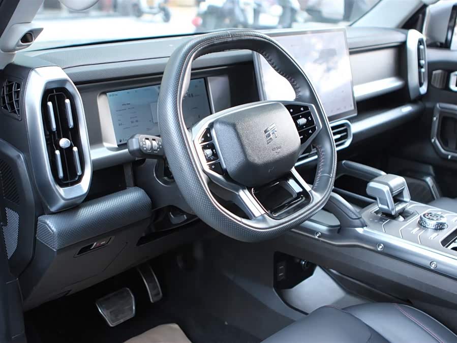 Jetour Traveller 2024 car image #11