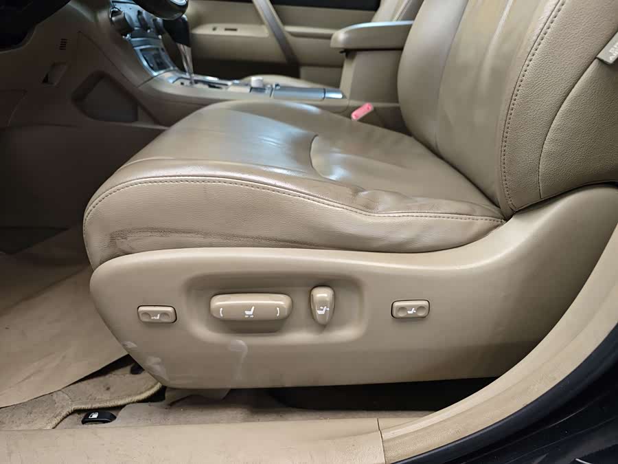 Toyota Highlander 2011 car image #11