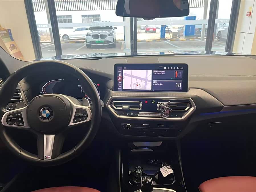 BMW X3 2021 car image #11