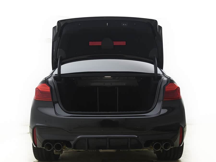 BMW M5 2020 car image #11