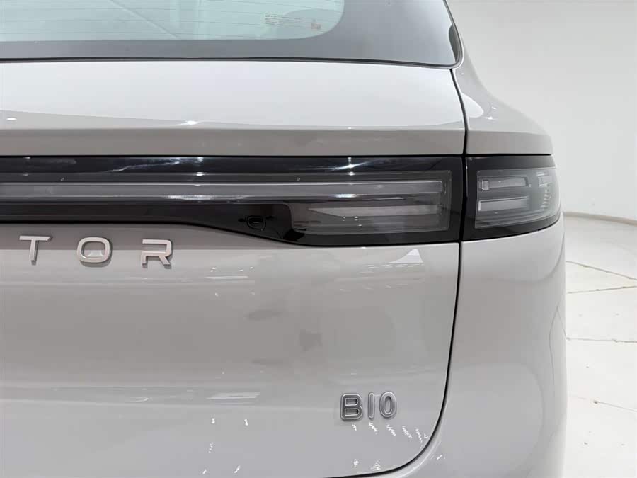 零跑汽车 零跑B10 2025 汽车图片 #11